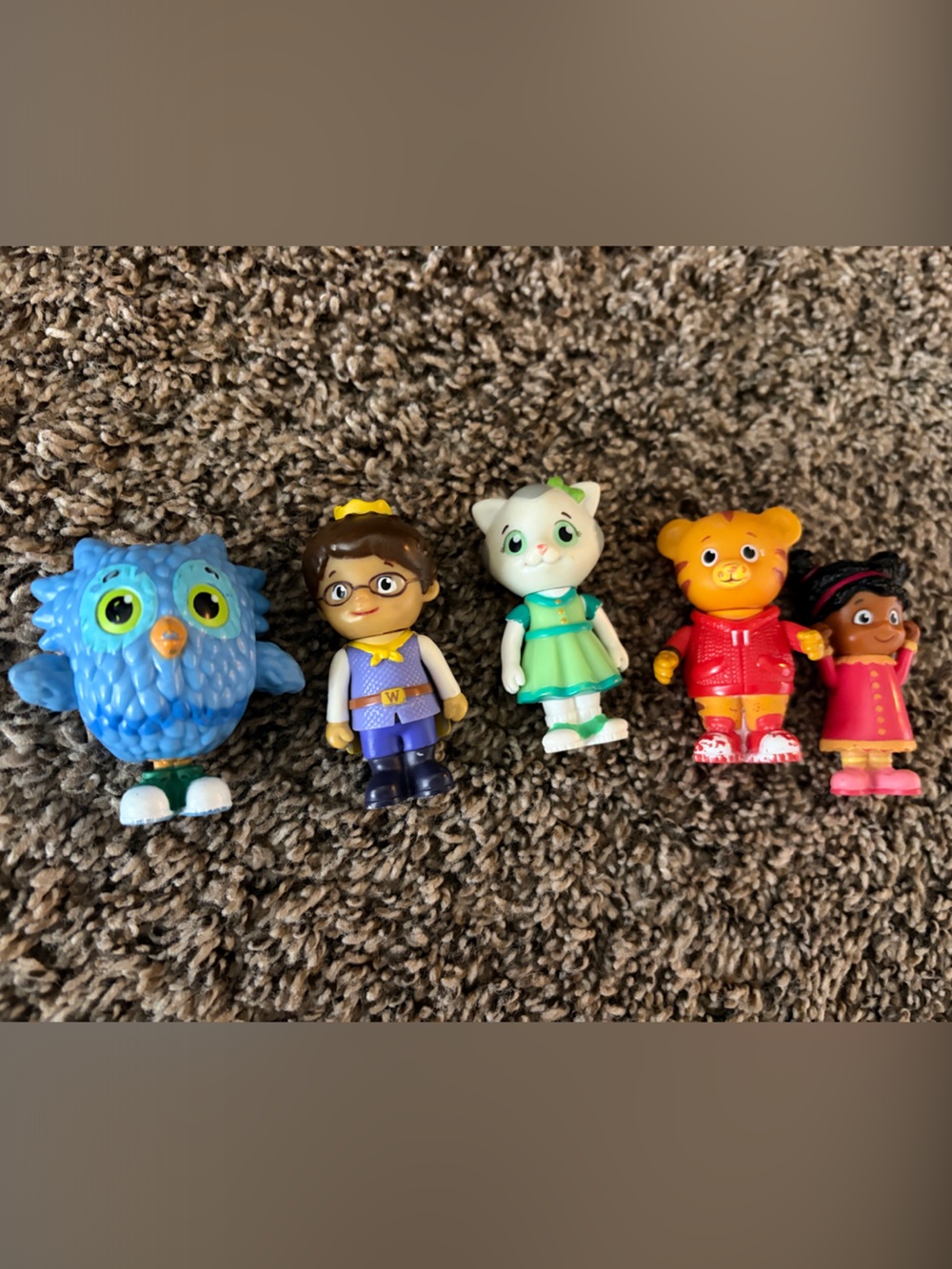 Set of 5 Daniel Tiger figure toys